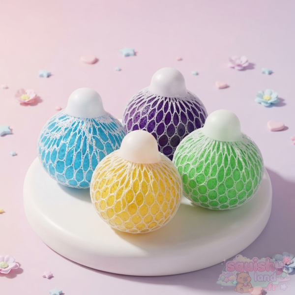 Trois balles anti-stress squishy cerveau bleue, violette et jaune